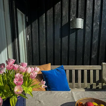 With Sea View On Helgenaes Tatil Evi *